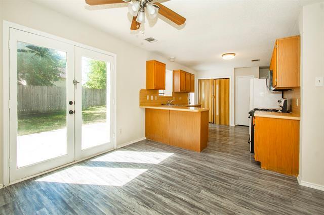 Building Photo - 8406 Americas Cup