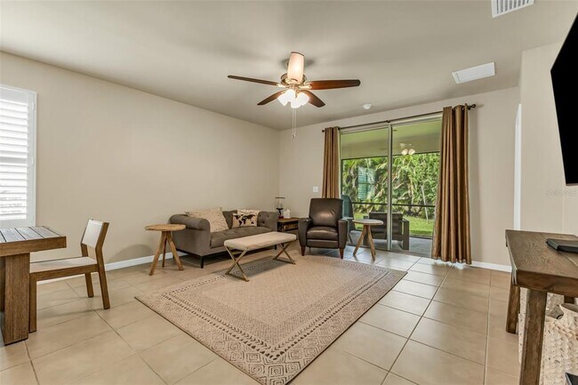 Building Photo - 7177 W Lenox Cir