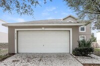 Building Photo - 2142 Sandridge Cir