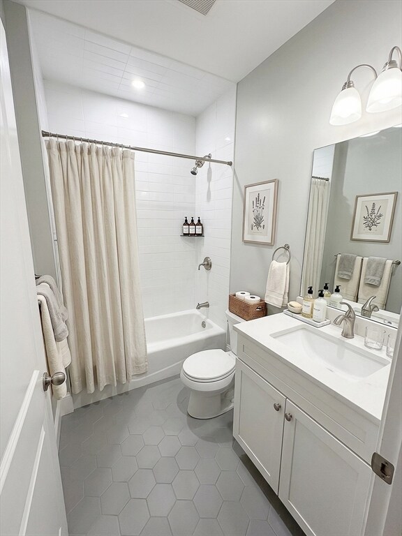 Building Photo - 42 Parsons St