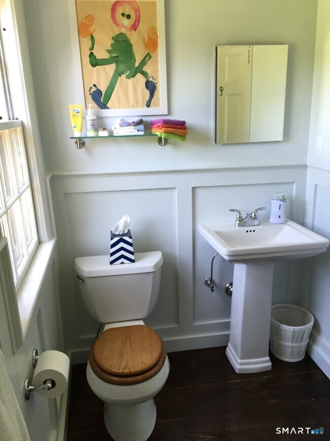 Building Photo - 87 Beaver Dam Rd