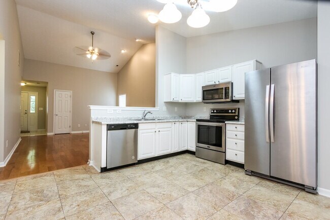 Building Photo - 1108 Newgate Cir