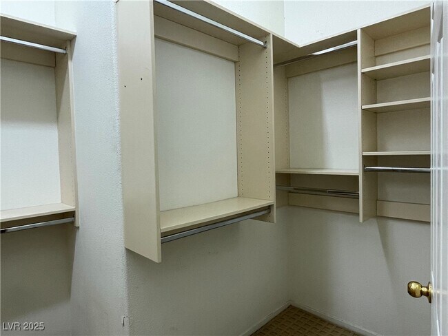 Building Photo - 8216 Romantic Sunset St