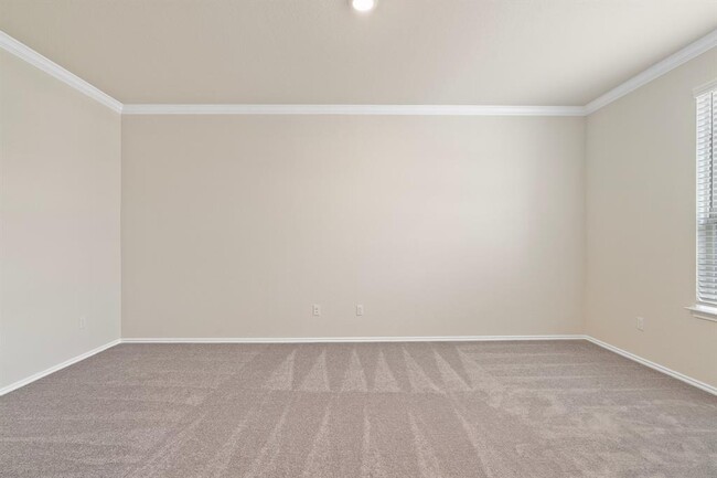 Building Photo - 141 Onna St