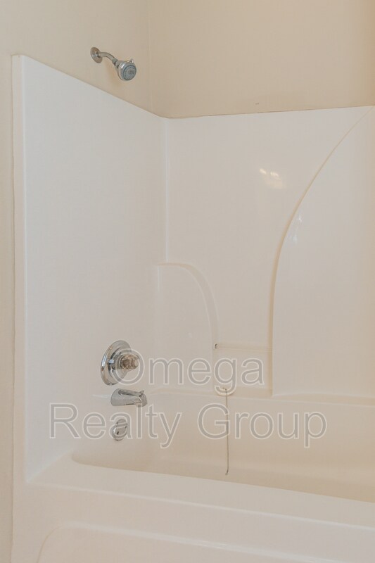 Building Photo - 1020 Washington Dr