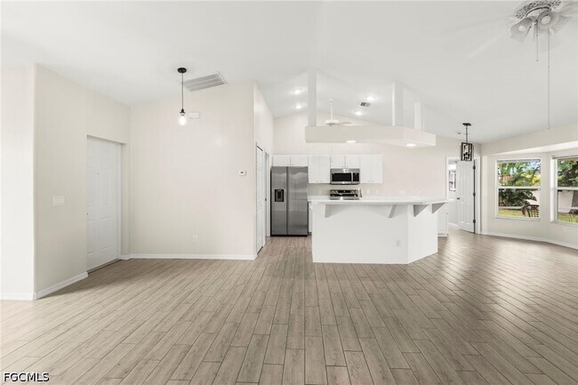 Building Photo - 1810 SW 22nd Terrace