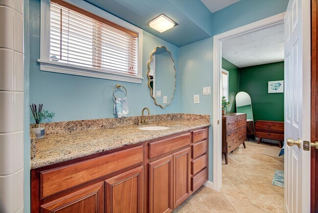 Building Photo - 3415 80th St