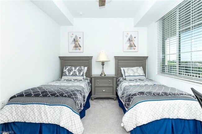 Building Photo - 6034 National Blvd