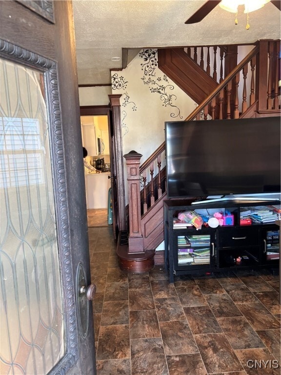 Building Photo - 204 E Bloomfield St