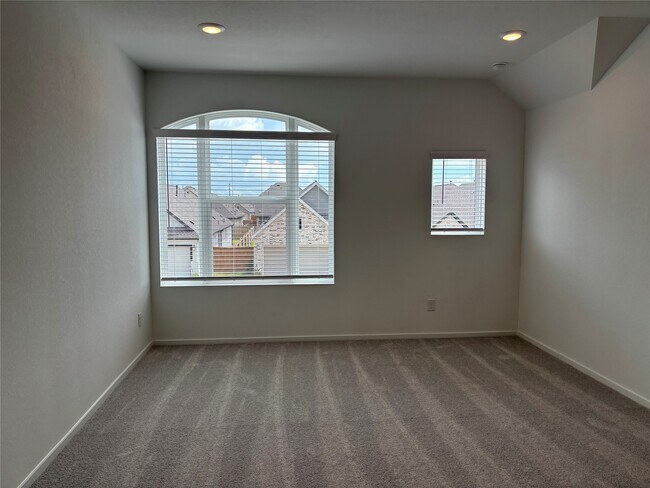 Building Photo - 6307 Serenity View Ln