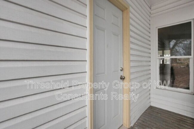 Building Photo - 67-69-69 S Terrace Ave