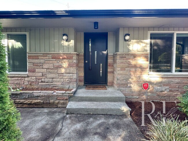 Building Photo - Mid-Century Modern Dream Home with Chef’s ...