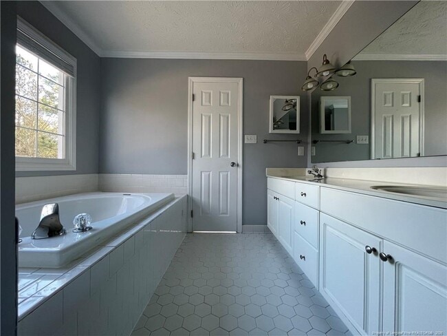 Building Photo - 6311 Nakoma Way