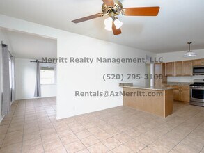 Building Photo - Spacious 3-Bedroom, 2-Bathroom Home Near U of A and Banner Health