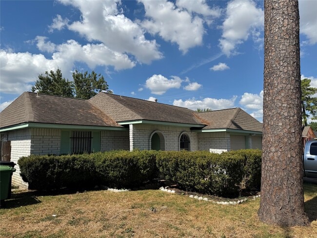 Primary Photo - 9835 Eblen Dr