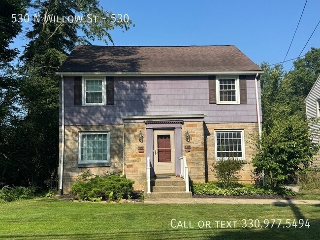 Primary Photo - 530 N Willow St