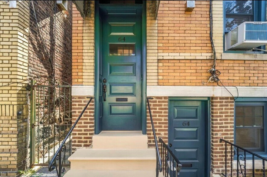 Primary Photo - 64 Wallis Ave