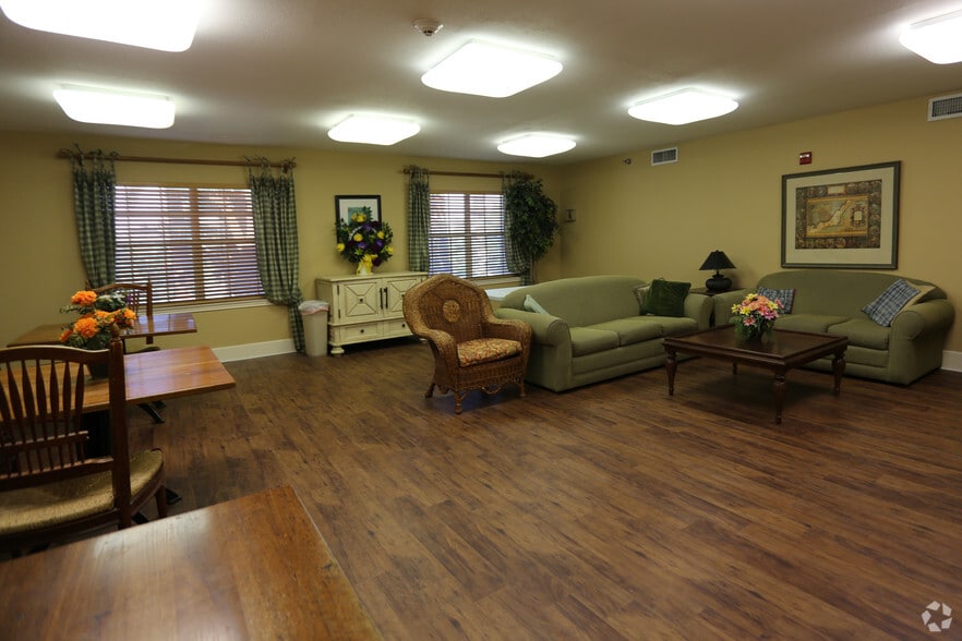 Cimarron Senior Estates Apartments 2802 Cimarron Blvd Corpus Christi