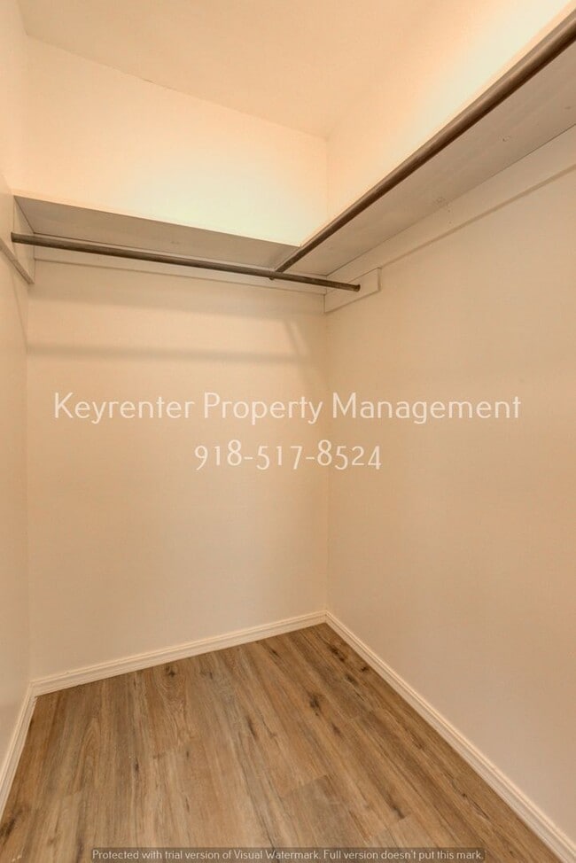 Building Photo - Recently Renovated 3 Bed 2 Bath in Collinsville!
