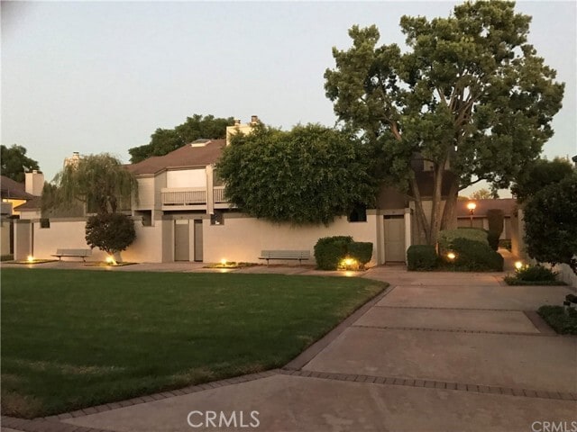 Building Photo - 2220 E Chapman Ave