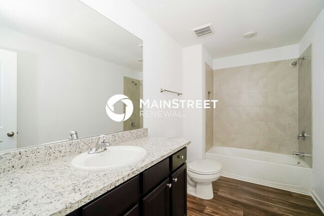 Building Photo - 4 Bedroom Pet-Friendly Home in New Braunfels, TX with Main Street Renewal