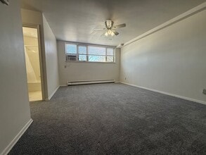 Building Photo - Ford Parkway Apartments