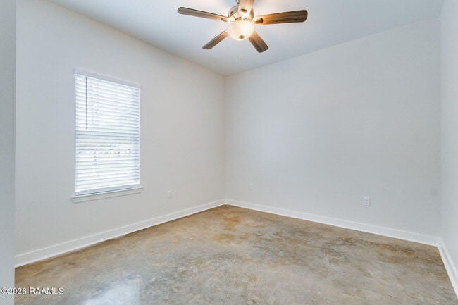 Building Photo - 204 Romero St