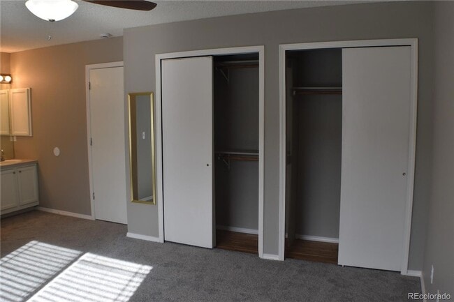 Building Photo - 952 Dancing Horse Dr