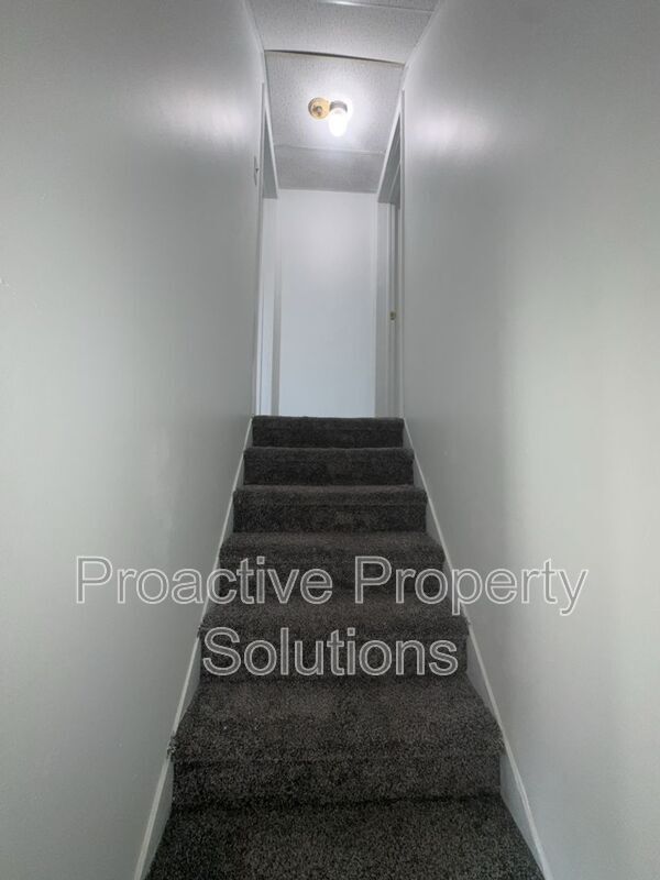 Building Photo - 415-417-417 17th Ave