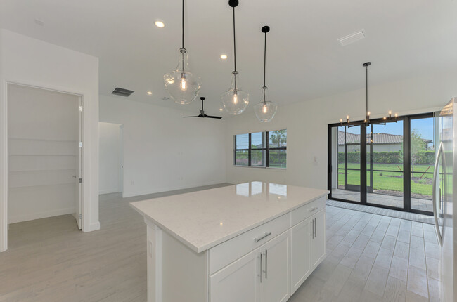 Building Photo - 6201 Grande Talon Ln