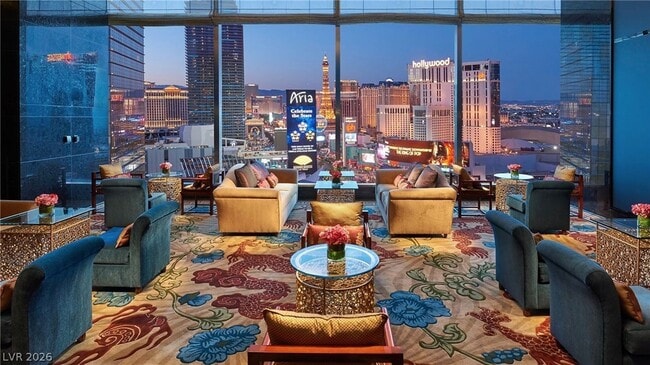 Building Photo - 3750 S Las Vegas Blvd