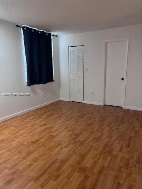 Building Photo - 14211 N Kendall Dr