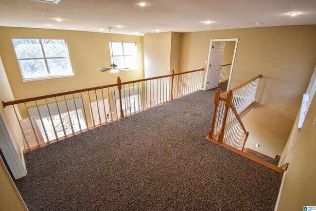 Building Photo - 13593 Riverbend Rd