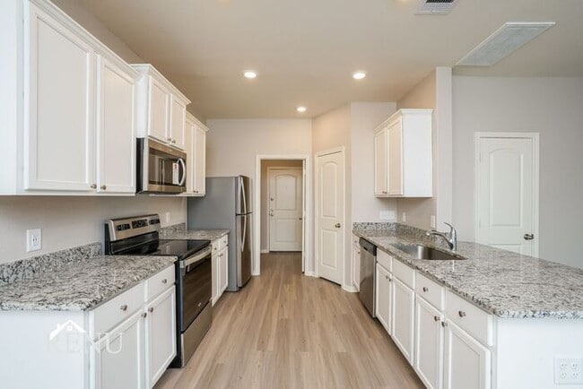 Building Photo - 10523 Copper Ridge Dr