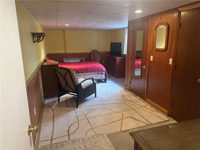 Building Photo - 5 Nevis Ct