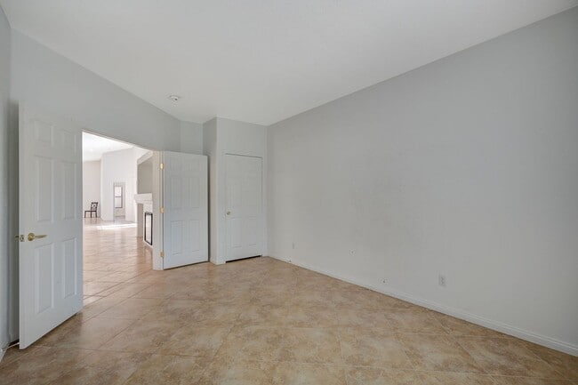 Building Photo - 121 Chatara Way