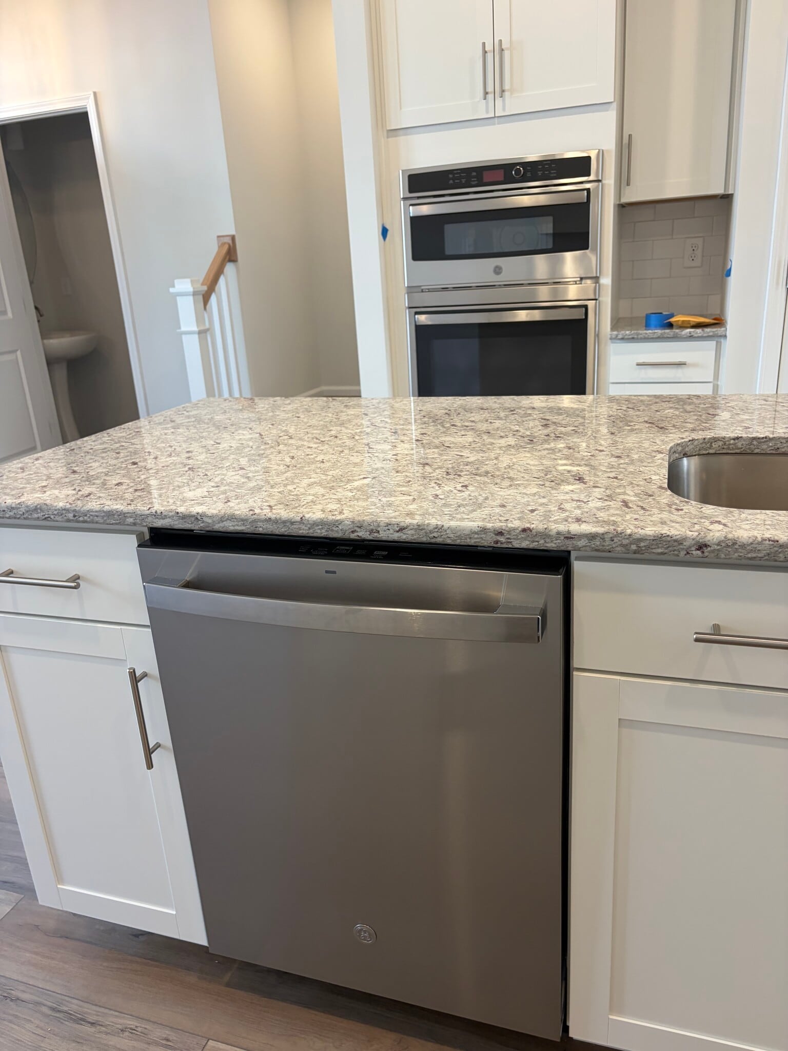 Building Photo - 206 That Way