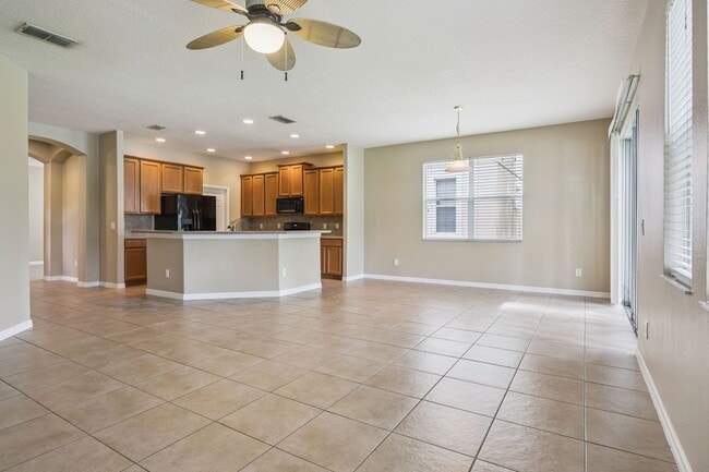 Building Photo - 4468 Blue Major Dr