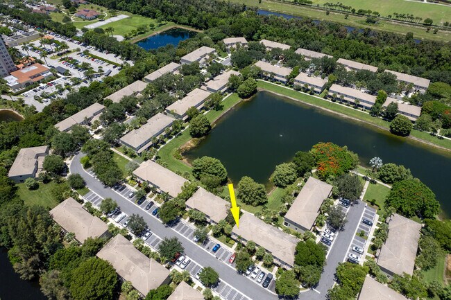 Building Photo - 4976 Palmbrooke Cir