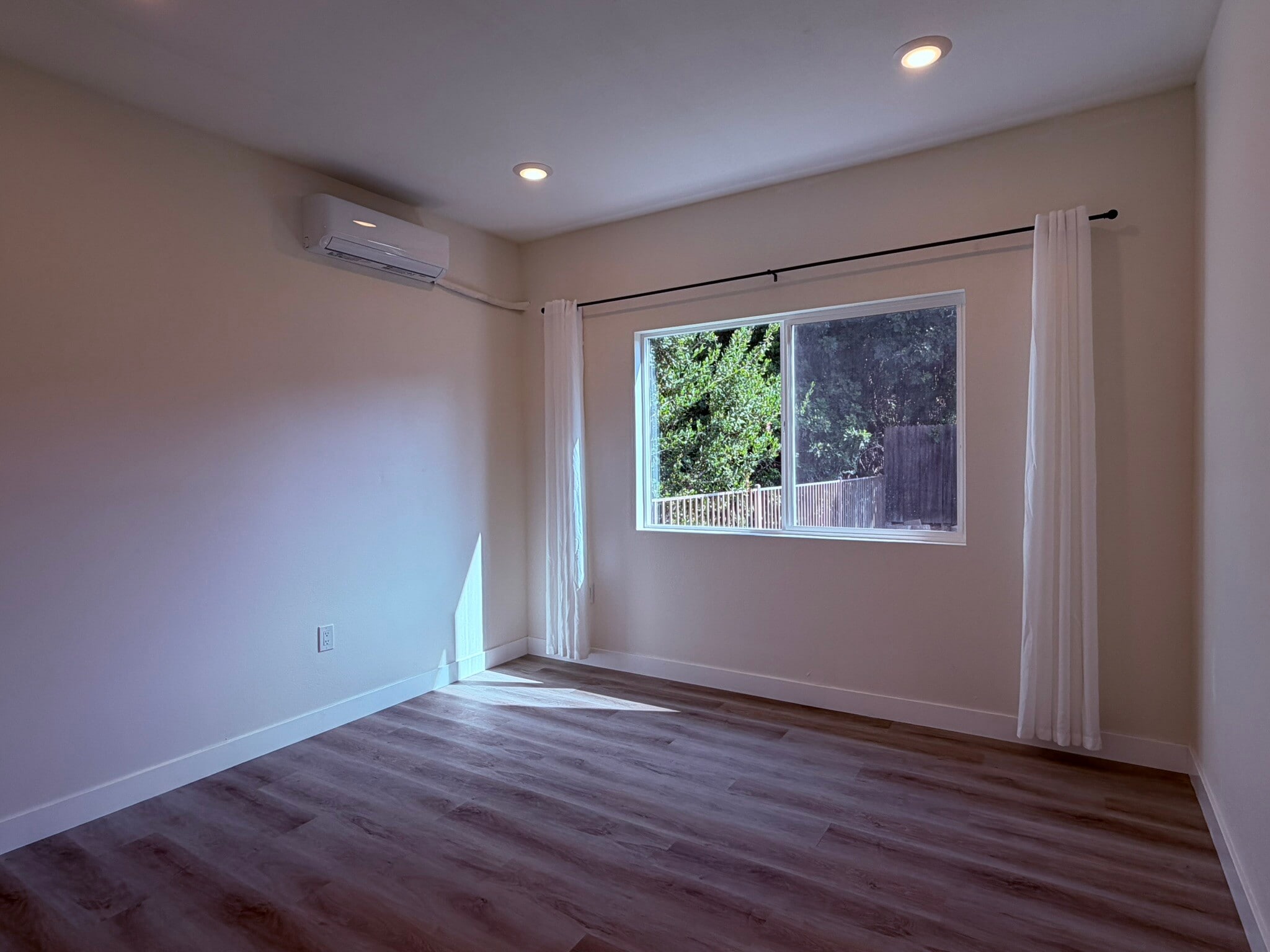 Building Photo - 5664 Campanile Way