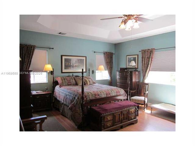 Building Photo - 9468 SW 221st Ln