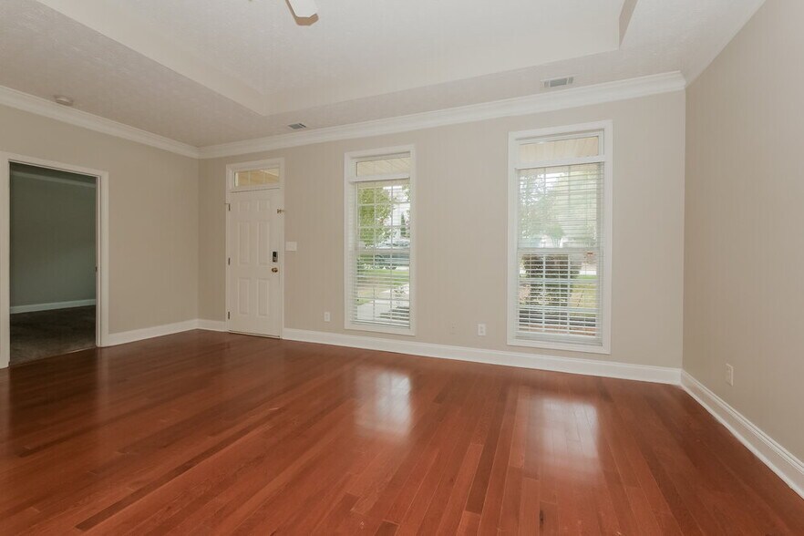 Building Photo - 4115 Springvale Way