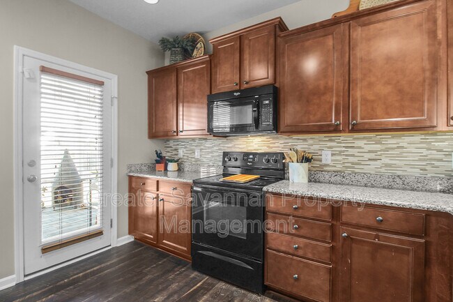 Building Photo - 153 Hamilton Grove Dr