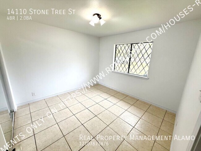 Building Photo - AVAILABLE NOW! UNIQUE 4 Bedroom/ 2 Bath Home!