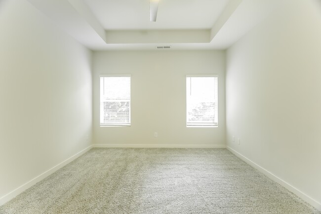 Building Photo - 5414 Cedar Creek Dr