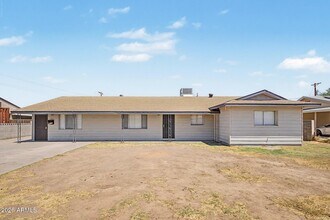 Building Photo - 6536 W Turney Ave