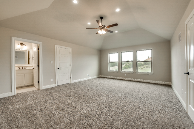 Building Photo - 7151 Heathington Ct