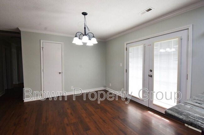 Building Photo - 3310 Clemson Dr