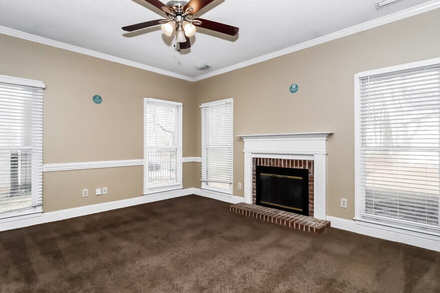 Building Photo - 7421 Trotter Rd