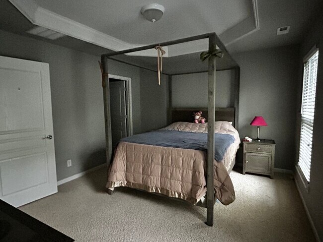 Building Photo - 1070 Drayton Ct